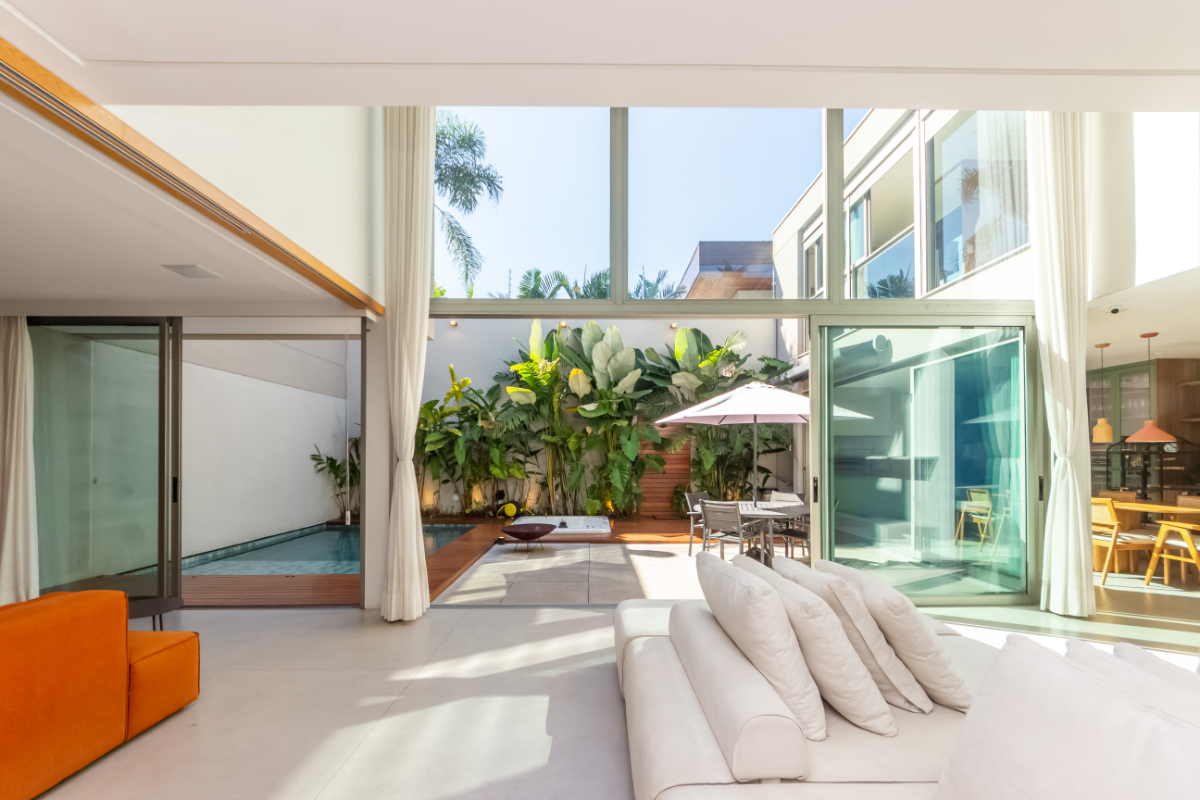 Exclusiva Casa de Condomínio com 404 m² no Alto da Boa Vista - foto 1