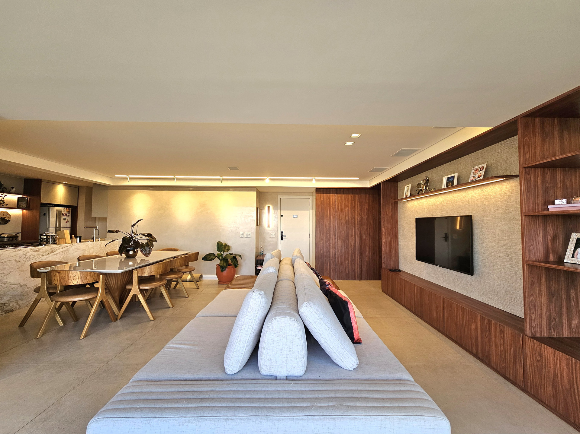 Apartamento a venda 146 m² | 3 suítes + escritório | 2 vagas - foto 1