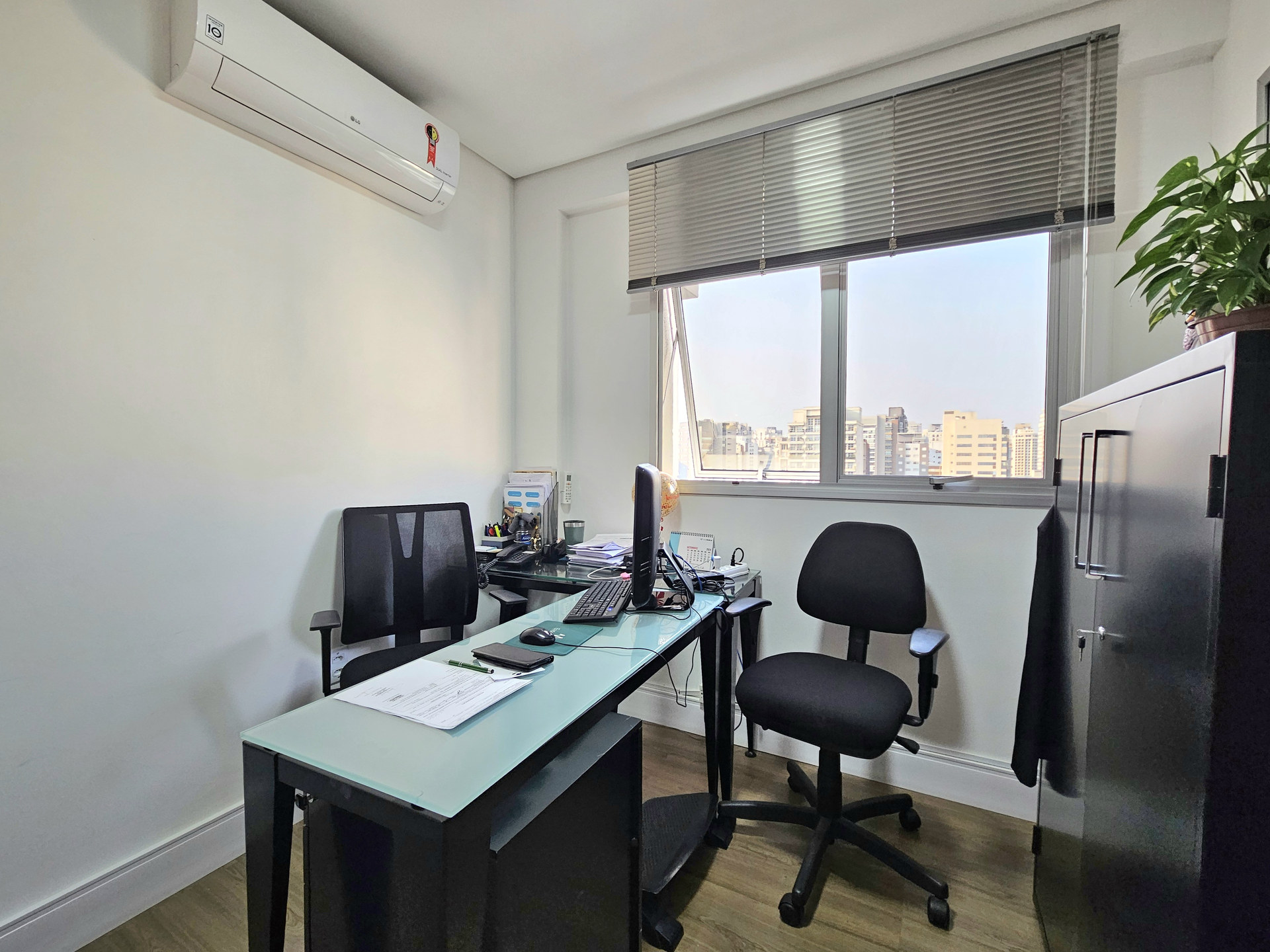 Exclusividade em Moema: Conjunto de 151m², 5 Salas e 4 Vagas - foto 8