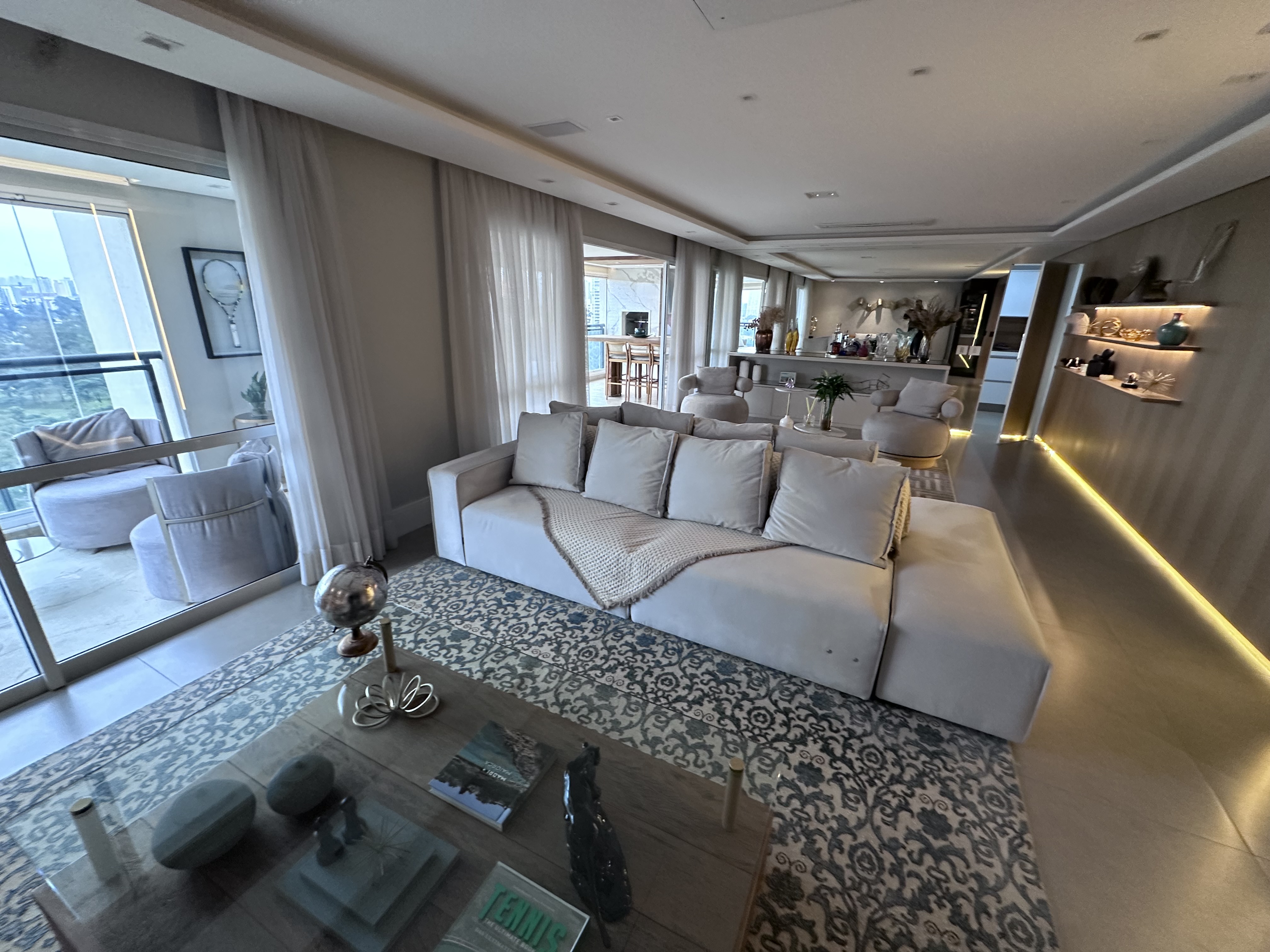 Apartamento 4 suites, 4 vagas à venda, 266m² - Jd Marajoara - foto 1