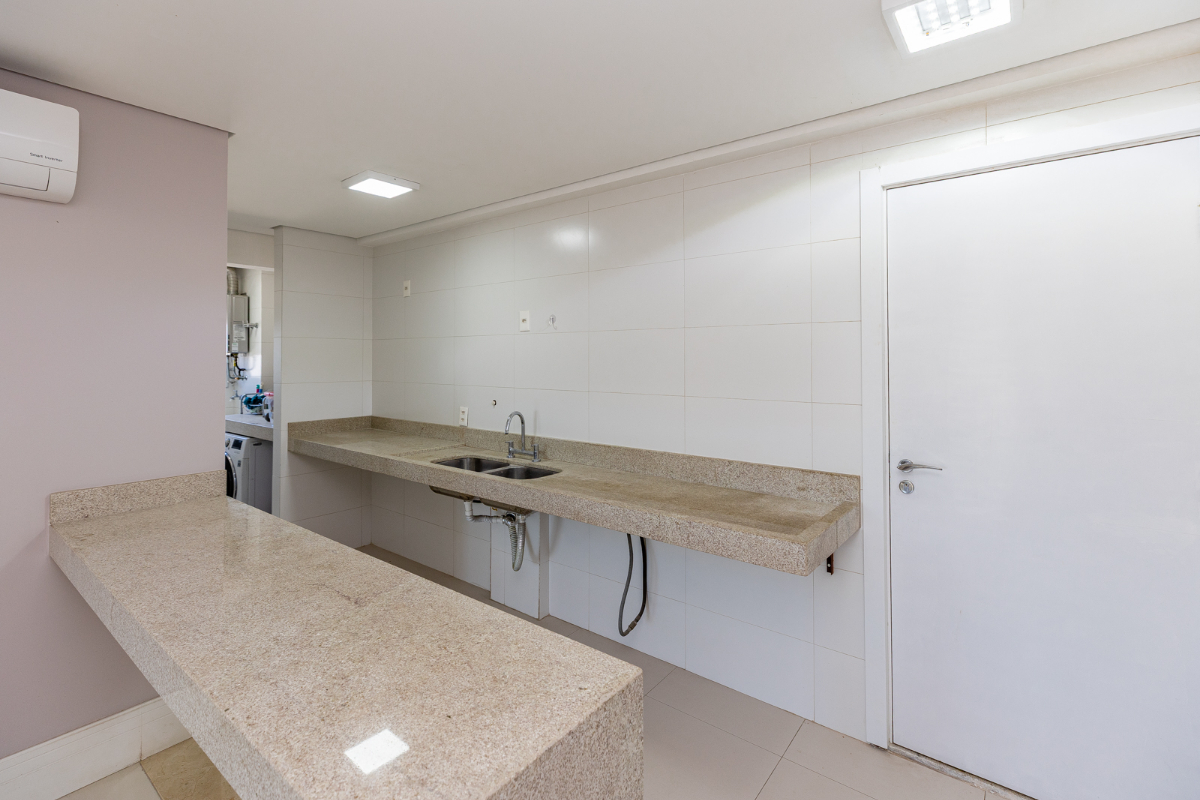 Apartamento a venda com 2 quartos, 1 suíte , 58m² , 2 vagas - foto 8
