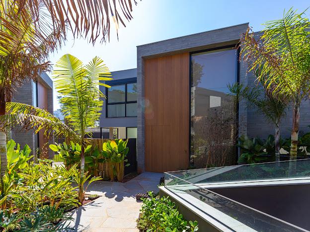 Casa a venda 624 m², 4 suites, 4 vagas, CONDOMÍNIO VILA ODAR - foto 3